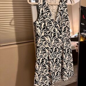 Elegant Black and White Leaf Print Dress